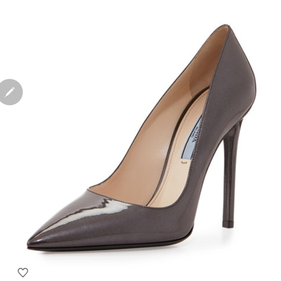 Prada Patent Leather Point-Toe Pump metallic Brown - Picture 1 of 13